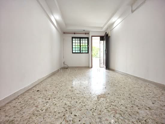 8 SAINT GEORGE'S LANE photo 2