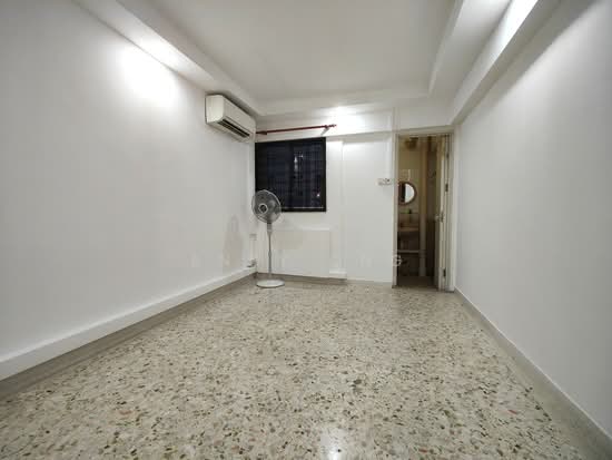 8 SAINT GEORGE'S LANE photo 5