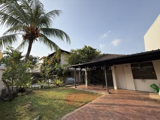 Crowhurst Drive - Huge Land w Garden image 1 of 10