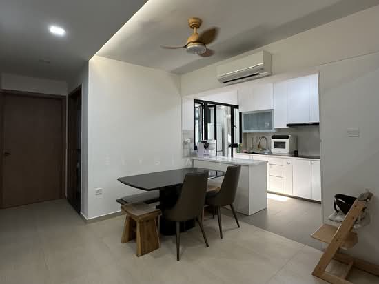 111B ALKAFF CRESCENT photo 2