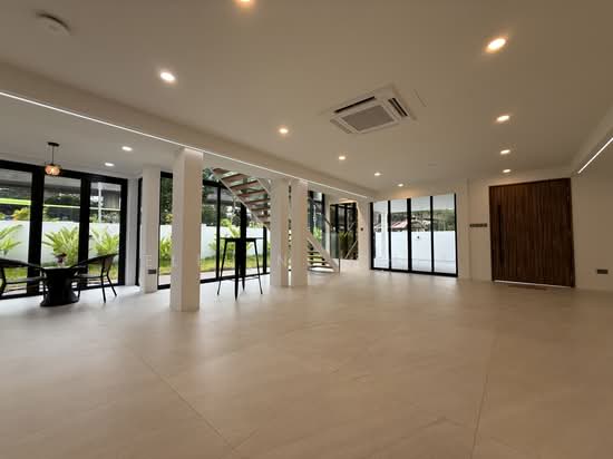 Opera Estate image 1 of 10