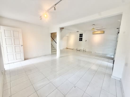 🌟FREEHOLD🌟RARE🌟8100SQFT🌟 image 1 of 8