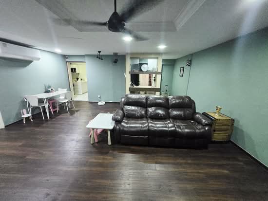 188A RIVERVALE DRIVE image 1 of 10