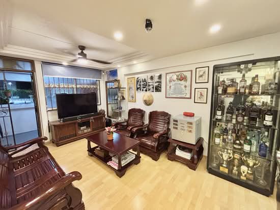 406 SIN MING AVENUE