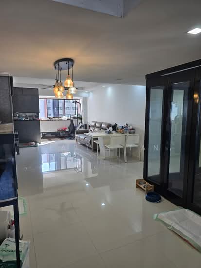 339 HOUGANG AVENUE 7 image 1 of 4