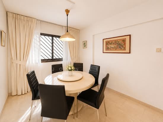 405 JURONG WEST STREET 42 photo 4