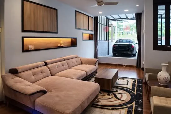 Yio Chu Kang Road image 1 of 9