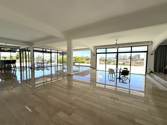 Hilltop Bukit Timah GCB with Unblocked View & Pool in Fourth / Sixth Avenue GCBA image 1 of 10