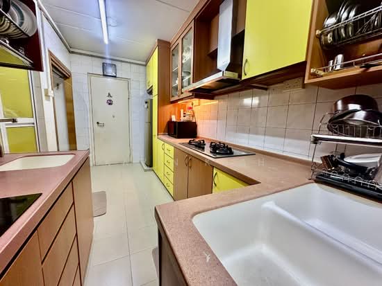 664B JURONG WEST STREET 64 photo 3