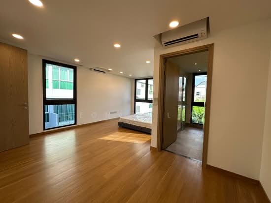 Fernhill Road / Stevens Road Brand New Semi Detached photo 2