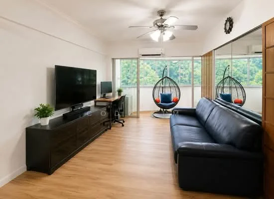 524 Bukit Batok Street 52 image 1 of 10