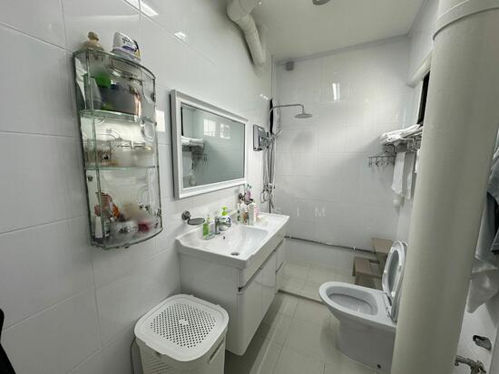 524 BUKIT BATOK STREET 52 photo 3