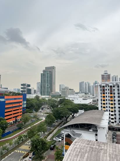 69 LORONG 4 TOA PAYOH image 1 of 9