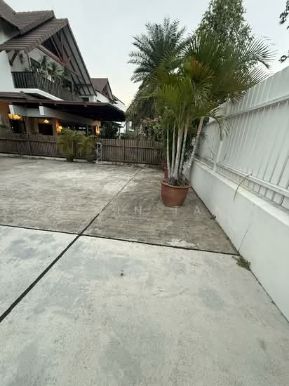 2 STOREY BUNGALOW ZONE LAND FOR SALE image 1 of 10