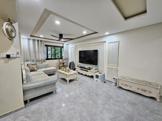 217 Lorong 8 Toa Payoh image 1 of 10