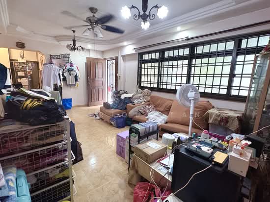 700B ANG MO KIO AVENUE 6 image 1 of 6