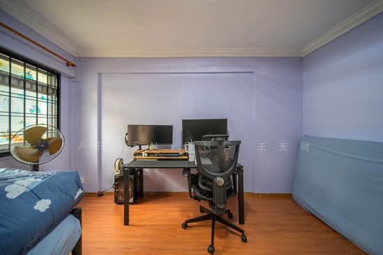 871 WOODLANDS STREET 81 photo 5