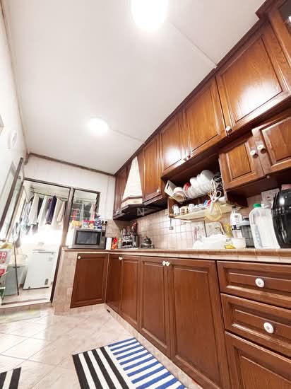 556 WOODLANDS DRIVE 53 photo 2