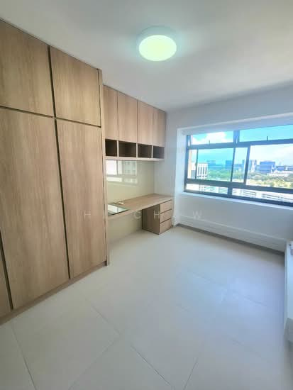 28D DOVER CRESCENT photo 2