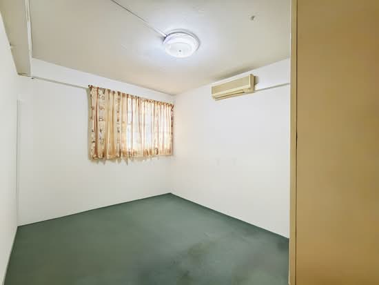 162 MEI LING STREET photo 3