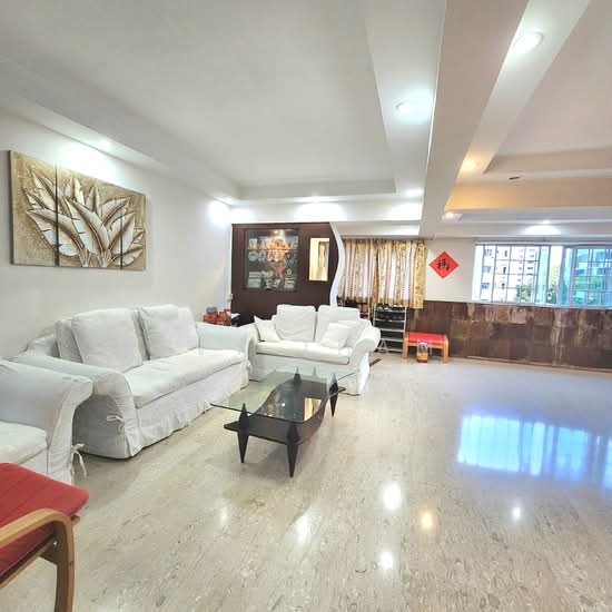 666 YISHUN AVENUE 4