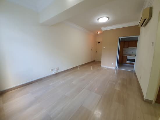 St Thomas Court photo 4