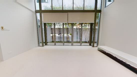 Lovely detached house with Pool image 1 of 10