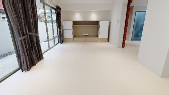 Lovely detached house with Pool photo 3