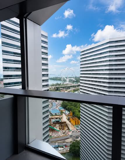 DUO RESIDENCES photo 3