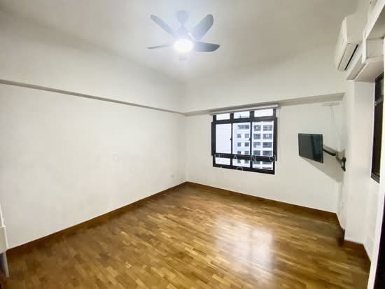 989B JURONG WEST STREET 93 photo 4