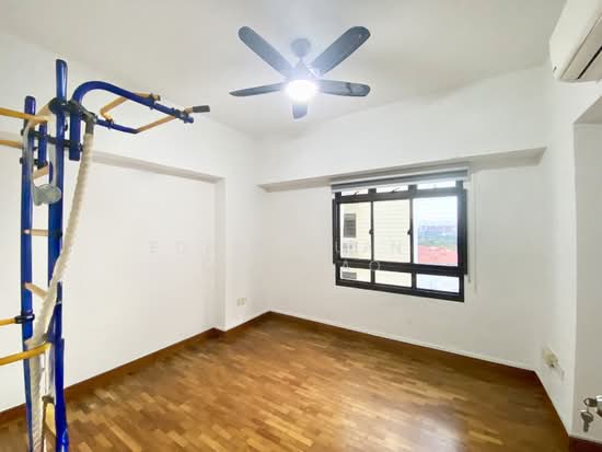 989B JURONG WEST STREET 93 photo 5