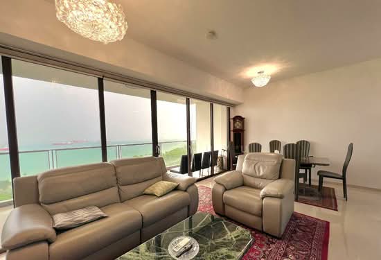 SEASIDE RESIDENCES photo 2