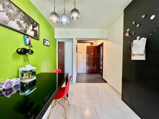 75B REDHILL ROAD photo 2