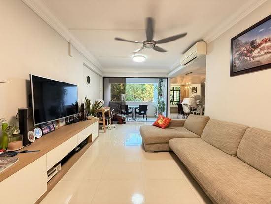 536 JELAPANG ROAD image 1 of 7