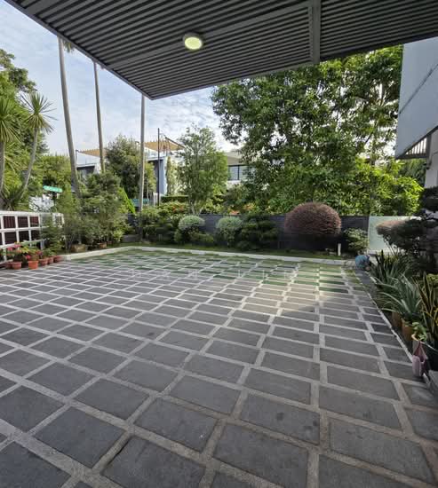 Braddell Heights Estate image 1 of 10