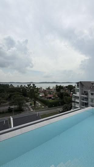 The Shorefront photo 4