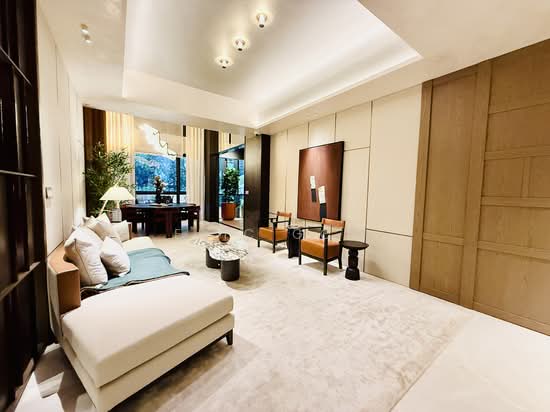 UPPERHOUSE AT ORCHARD BOULEVARD photo 3