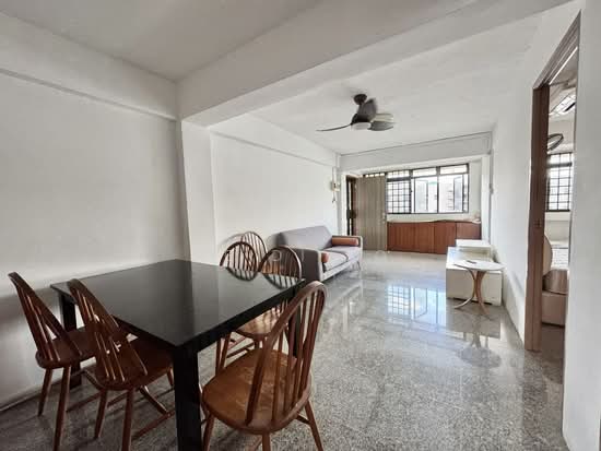 207 TOA PAYOH NORTH image 1 of 10