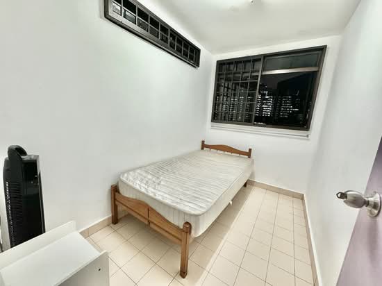 207 TOA PAYOH NORTH photo 6