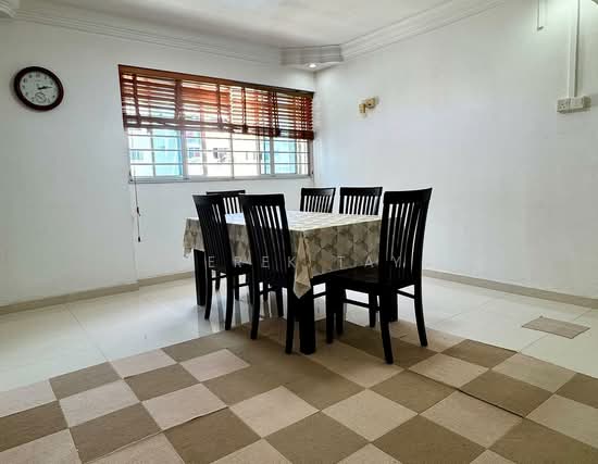 232 YISHUN STREET 21 photo 3