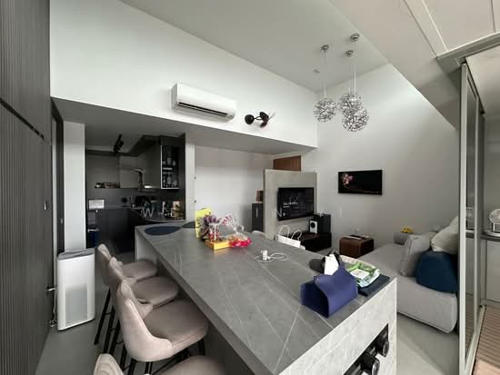 FLO RESIDENCE photo 3