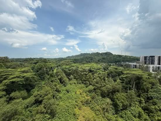 FORESQUE RESIDENCES image 1 of 8