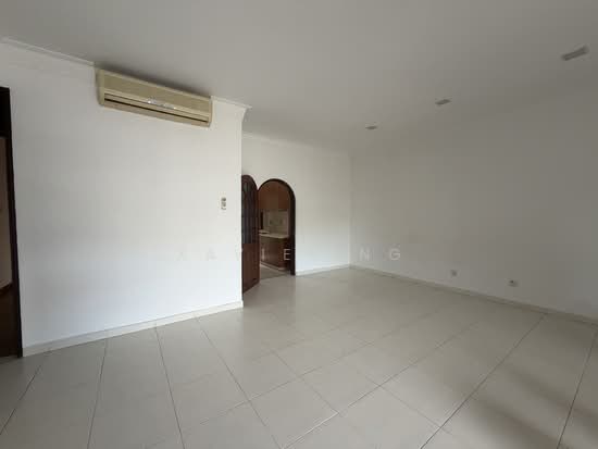 JERVOIS GROVE photo 4