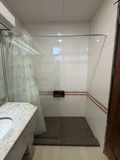 JERVOIS GROVE photo 6