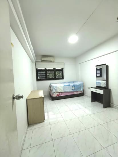 68 TELOK BLANGAH HEIGHTS photo 5