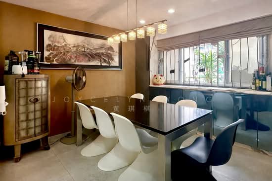 525 SERANGOON NORTH AVENUE 4 photo 2