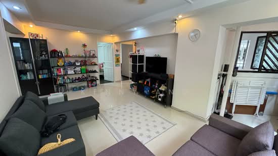 421 SERANGOON CENTRAL photo 4