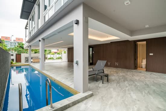 Newly TOP 3.5 Storey Corner Terrace with Swimming Pool & Private Lift along Jalan Baiduri photo 2