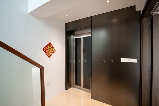 Newly TOP 3.5 Storey Corner Terrace with Swimming Pool & Private Lift along Jalan Baiduri photo 4