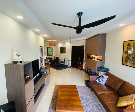 FAIRMOUNT CONDOMINIUM photo 2